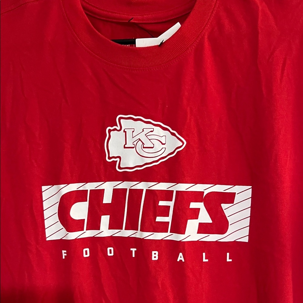 Red Chiefs Football T-Shirt